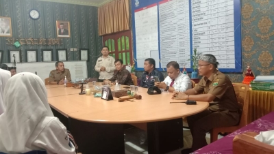 Anggota DPR-RI Dapil Sumbar - 